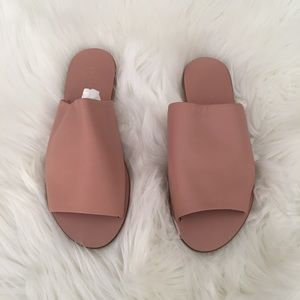 Everlane leather sandal